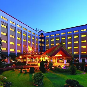 **** Hotel Summit Parkview Myanmar