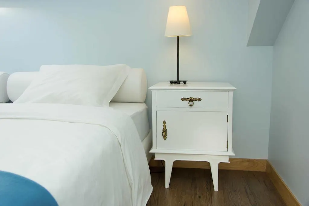 Goodmorning Solo Traveller Hostel Portugal