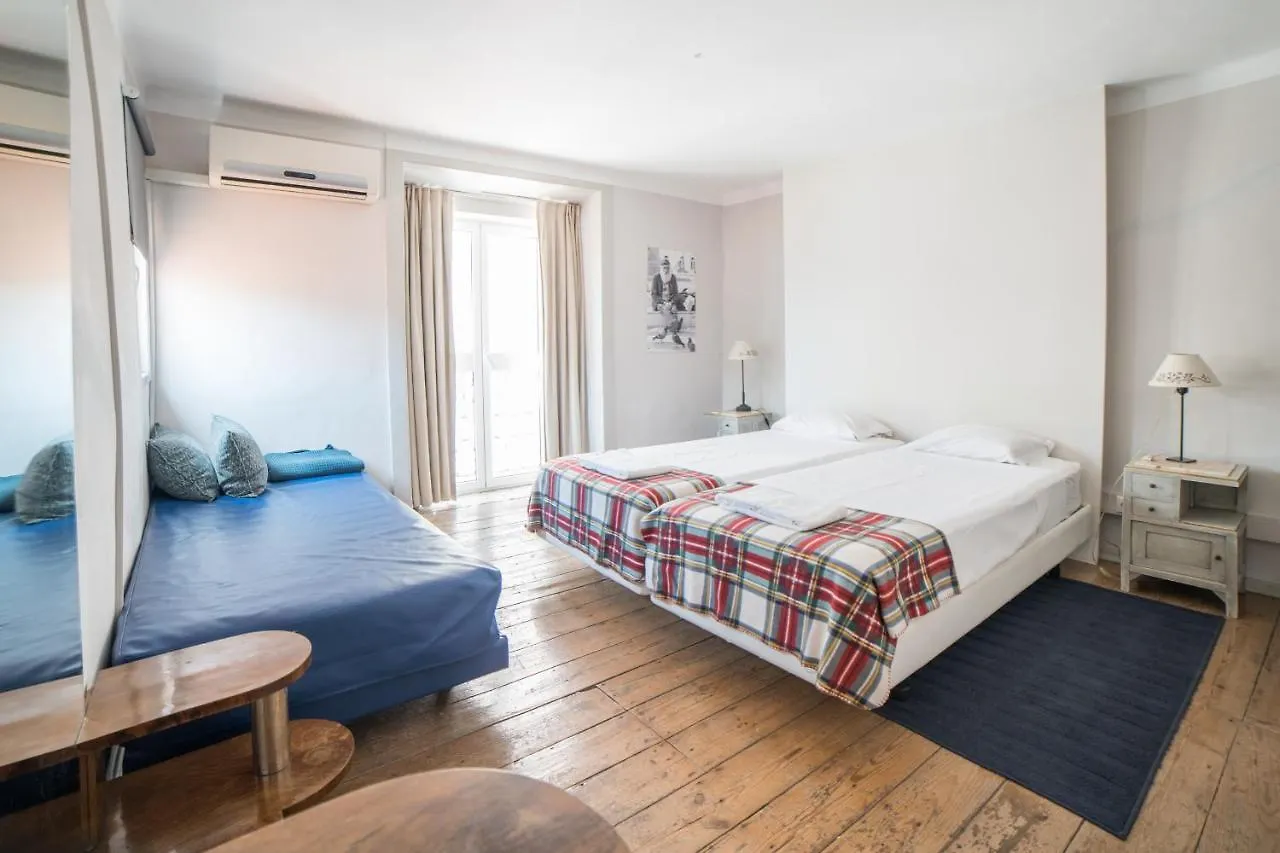 Goodmorning Solo Traveller Hostel
